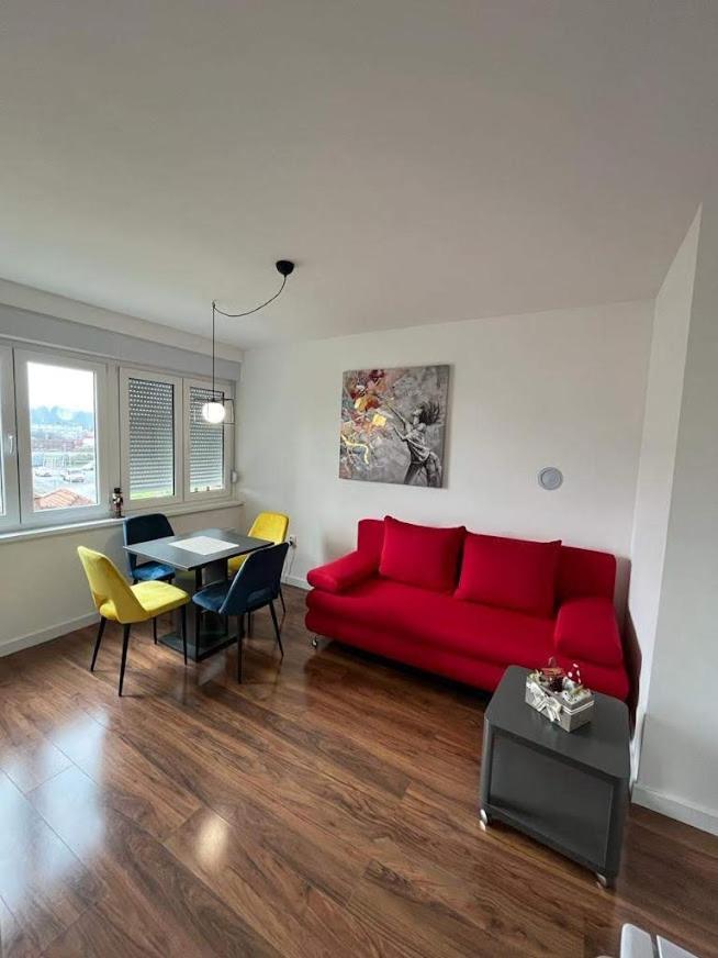 Ferienwohnung Four Pearls Karlovac Exterior foto